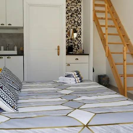 D'hotes Le Cocon De Lily Bed and Breakfast Saint-Savin (Gironde)