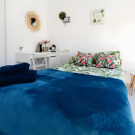 Oda ve Kahvaltı D'hotes Le Cocon De Lily Saint-Avit (Charente)