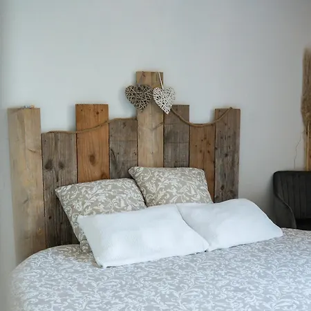 D'hotes Le Cocon De Lily 3* Saint-Avit (Charente)