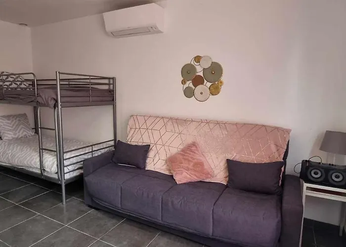 D'hotes Le Cocon De Lily Bed & Breakfast