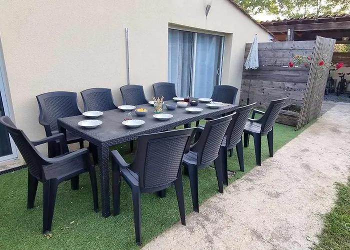 D'hotes Le Cocon De Lily Bed & Breakfast 3*